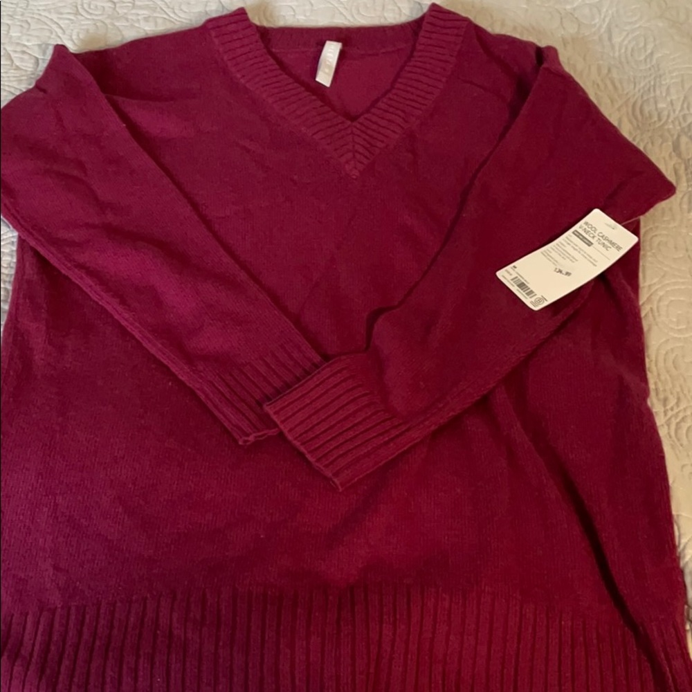 Athleta wool cashmere V-neck tunic